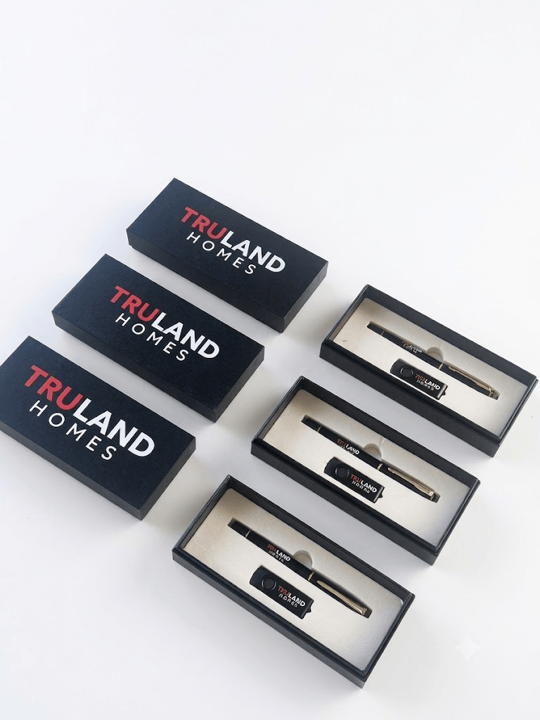 Truland Home Pen and USB